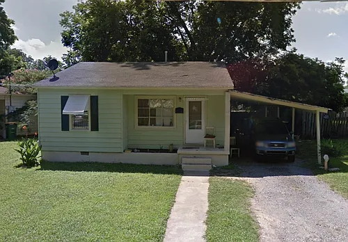 515 Middle St Photo 1