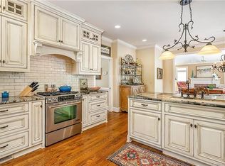 11100 Oak Pond Cres, Charlotte, NC 28277