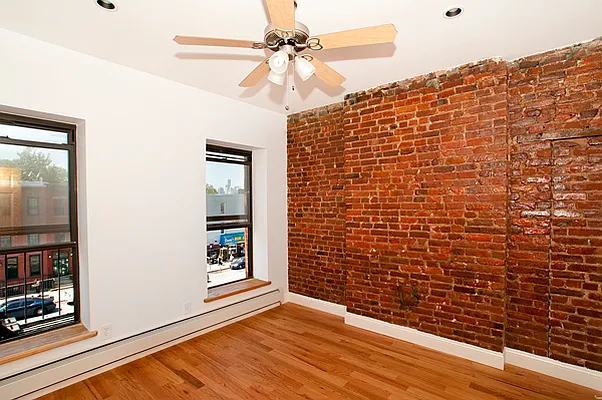 Rented by RES New York | media 36