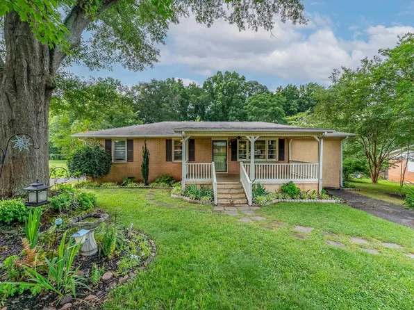 118 Highland Dr, Duncan, SC 29334