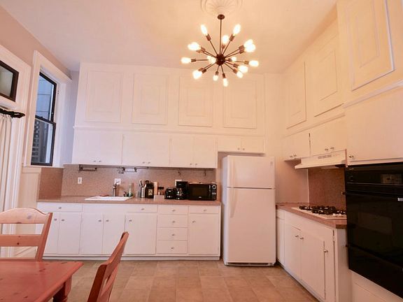 Large Kitchen, plus second refrigerator on your way to garden