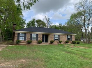 3137 Cottage Grove Dr, Mobile, AL 36695