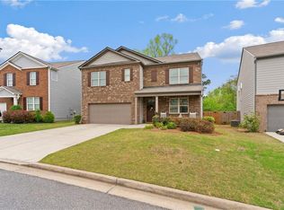 376 Maple Brook Dr, Dawsonville, GA 30534