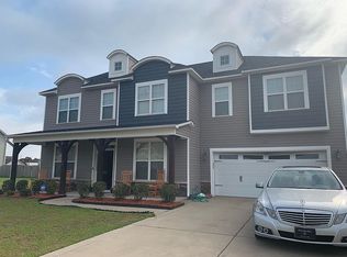 946 Pecan Grove Loop, Hope Mills, NC 28348