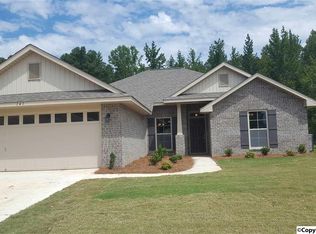 141 Bermuda Lakes Dr, Meridianville, AL 35759