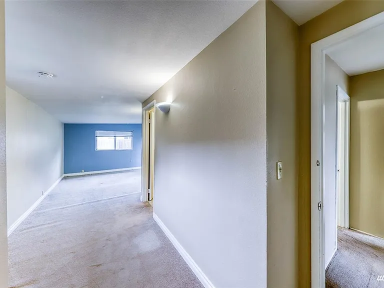 26163 Iowa Ave NE — Photo 17
