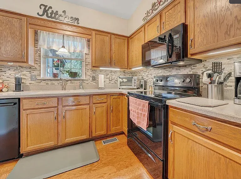 133 Gala Dr — Photo 7