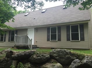 284 Birch Dr, Blakeslee, PA 18610