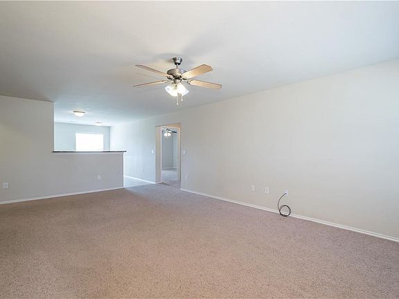 3rd image of 8600 SW 45th Ter