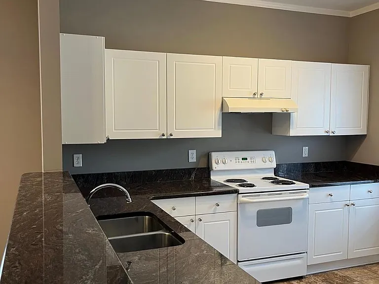 321 Woodson Dr — Photo 6