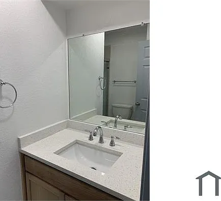 4620 San Jacinto St — Photo 12