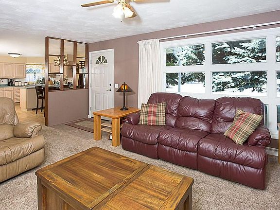 5th image of 4444 Vaughn Ln