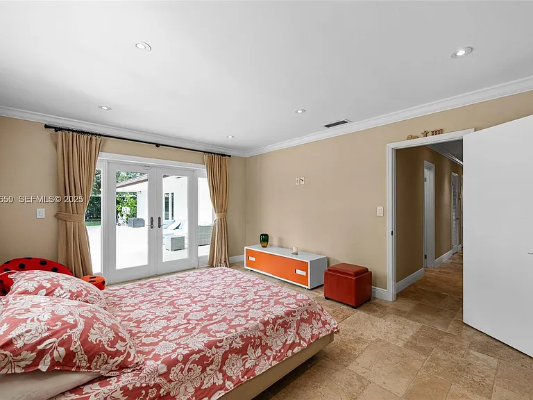 7360 SW 115th St — Photo 30