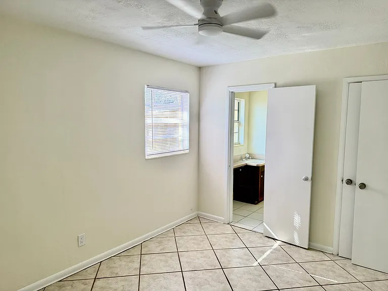 4009 W Wyoming Ave — Photo 14