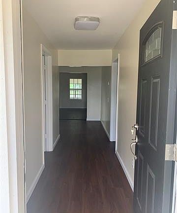 4th image of 1706 Stanford St