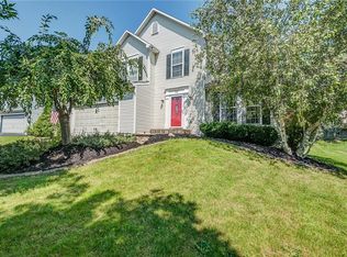 54 Chaucer Cir, Baldwinsville, NY 13027