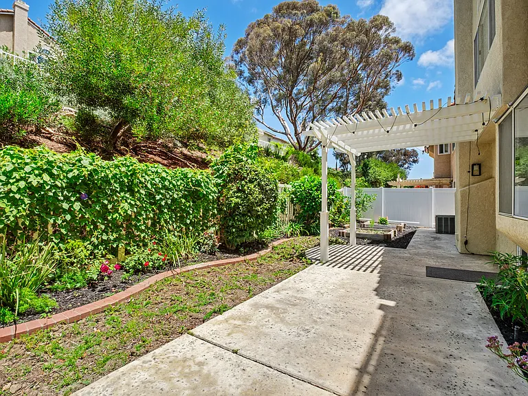 29441 Castle Rd — Photo 29