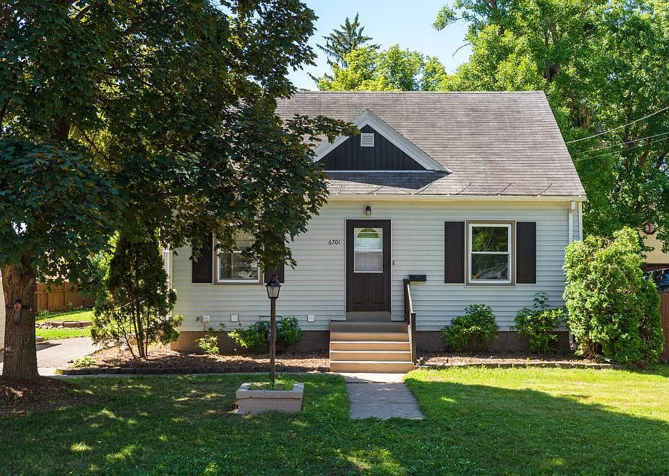1st image of 6701 Cloverdale Ave