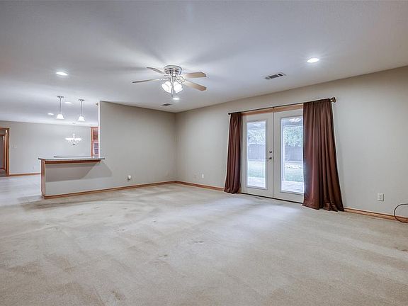 5th image of 2803 Wildwood St