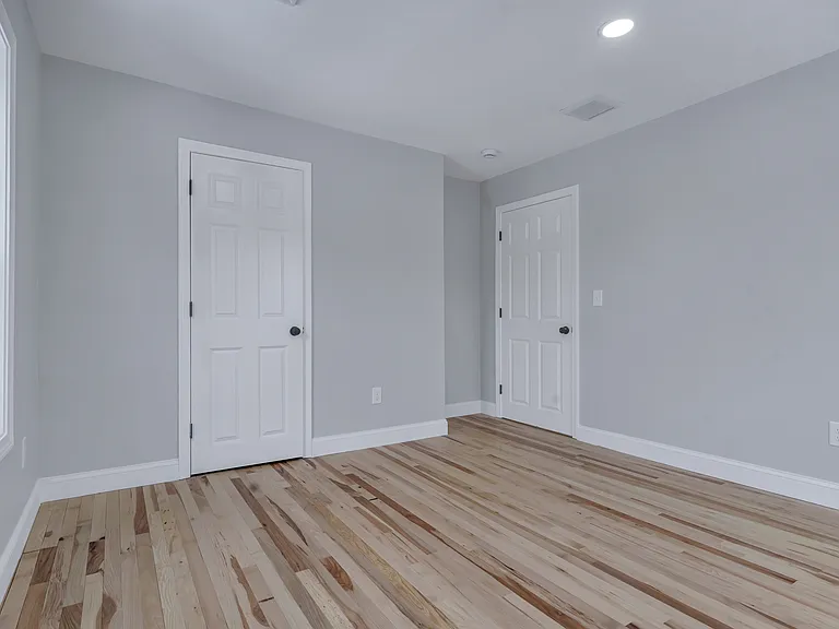 73 Walnut St — Photo 21