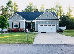 98 Tun Tavern Dr, Cameron, NC 28326