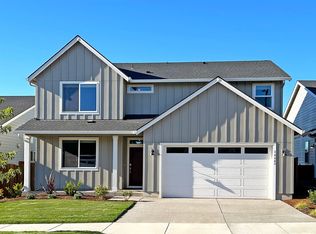 16645 SW Everton St, Tigard, OR 97224