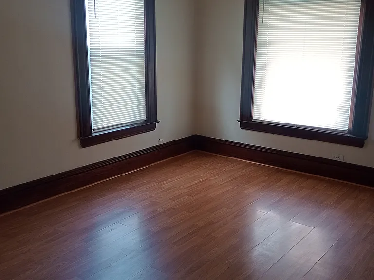 2706 Midland Ave — Photo 16