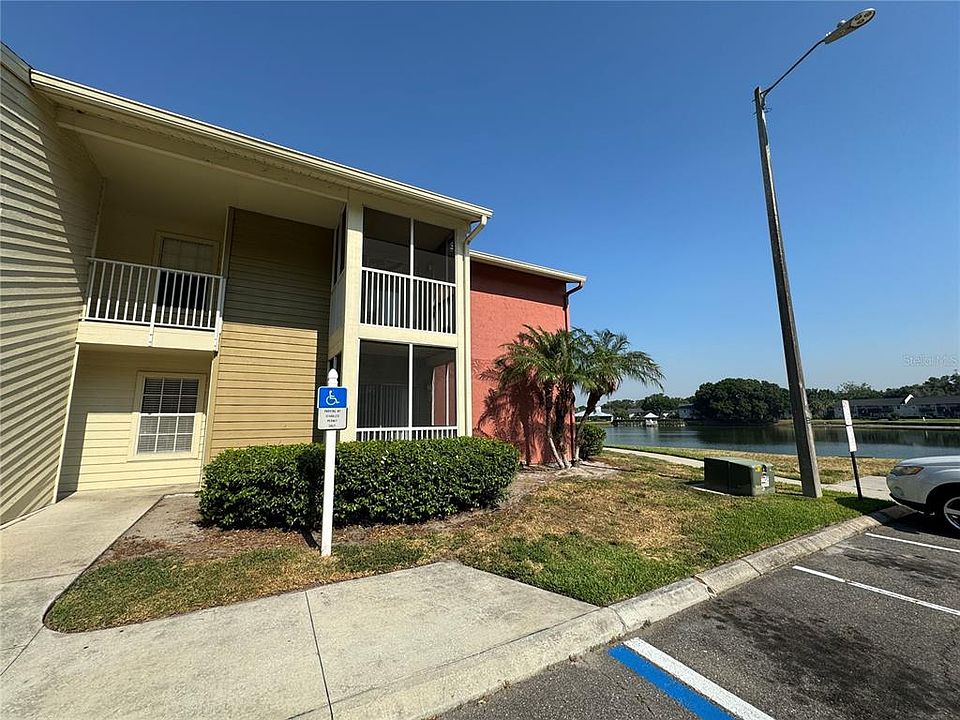 1st image of 314 LAKE PARSONS GREEN #104
