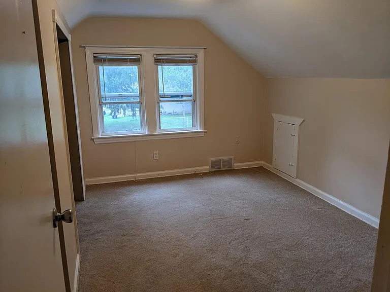 21344 Seminole St — Photo 18