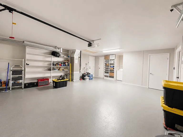 7924 Halsey Dr — Photo 18