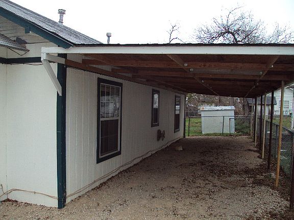3rd image of 1408 W Vinita Ave