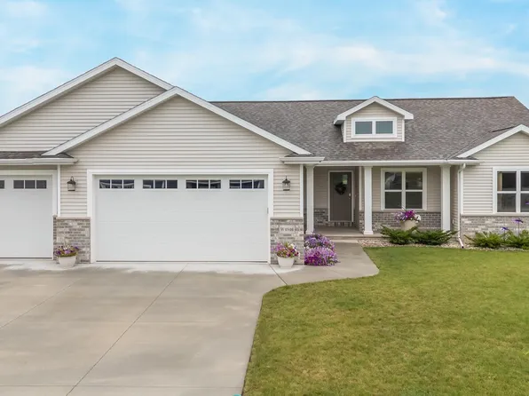 W4946 Natures Way Dr, Sherwood, WI 54169