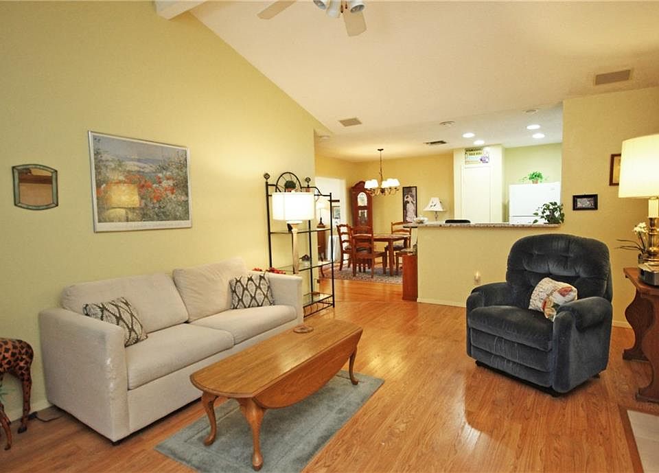 1st image of 1805 Rainy Meadows Dr