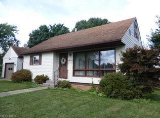 1361 Rochester Ave, Cambridge, OH 43725