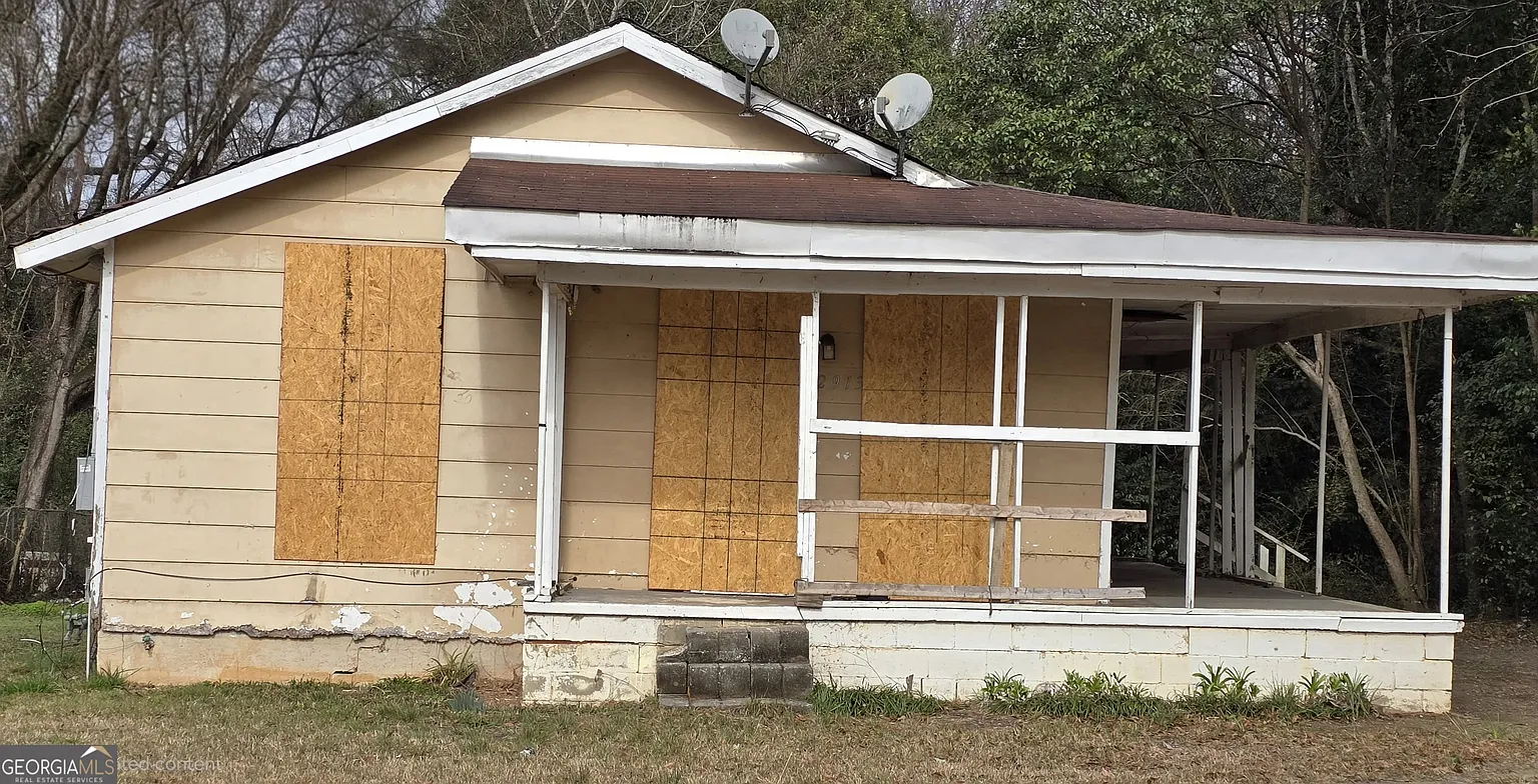 2913 Alfred Dr photo 1