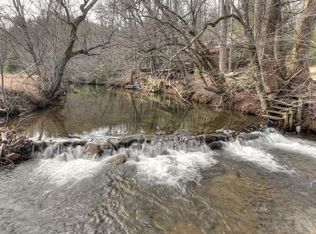 2334 Chestnut Gap Rd, Blue Ridge, GA 30513