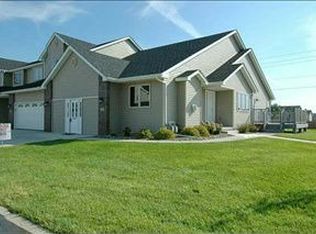 102 SW 36th Ln, Ankeny, IA 50023