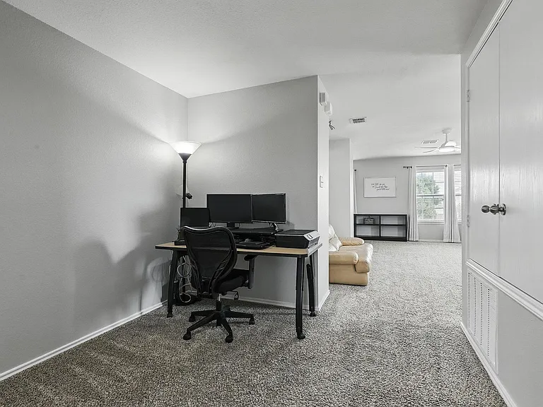 12629 Shady Cedar Dr — Photo 33