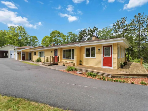 34 Palmer Lake Dr, West Hants, NS B0N 2T0