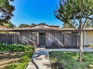 5436 Roundtree Ct APT D, Concord, CA 94521