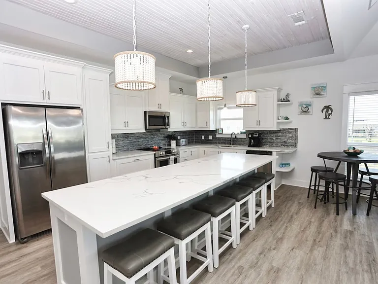 Palm Ridge Dr — Photo 46