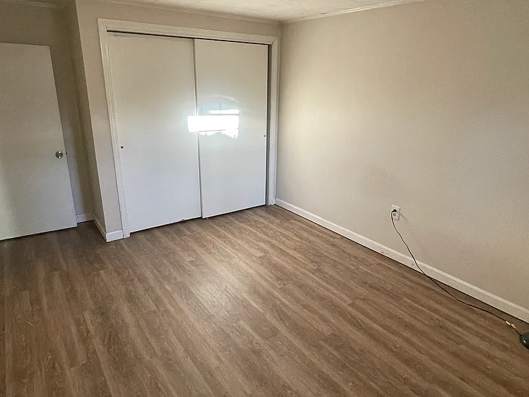 4 Strafford Rd #2 — Photo 15