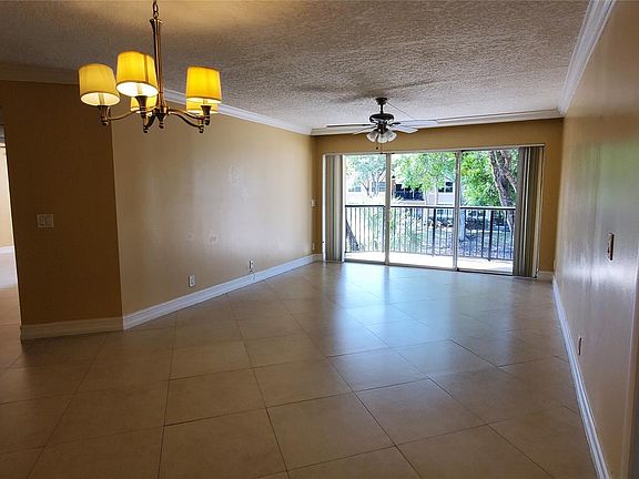 3rd image of 8781 Wiles Road #202