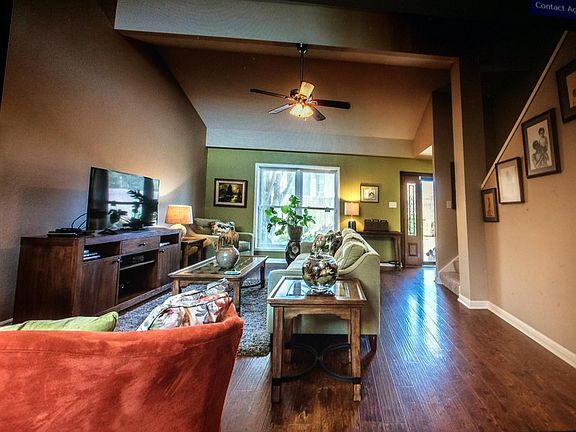 3rd image of 41 Rock Creek Dr #41