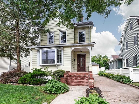 2nd image of 252 Liberty Ave