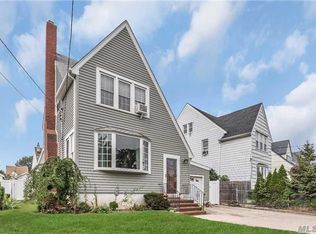 58 Elgin Rd, Valley Stream, NY 11581
