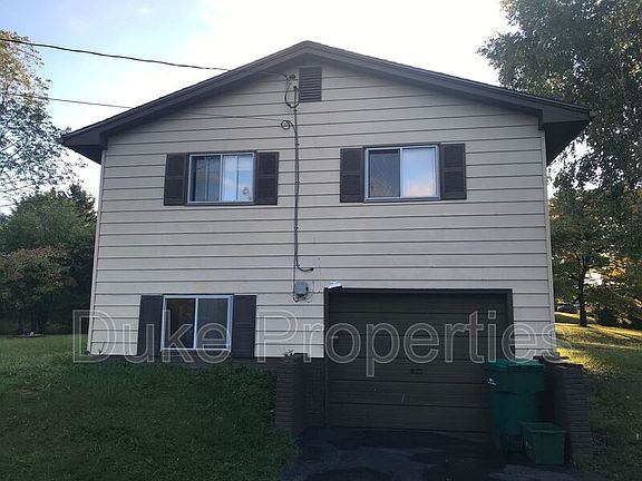 4th image of 142 Prentiss Way Unit 1