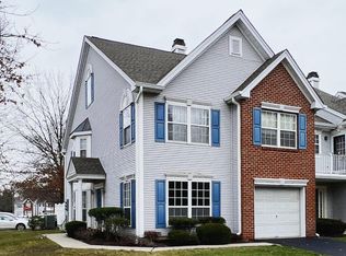 11 Painted Wagon Rd, Holmdel, NJ 07733