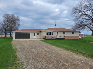 327 Elmer Rd, Sandusky, MI 48471