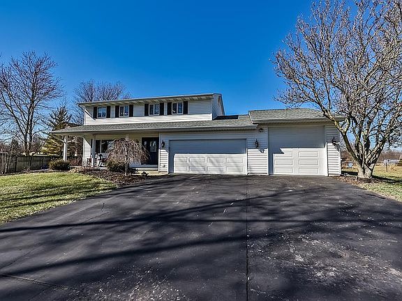 3rd image of 5396 Branch Creek Cir